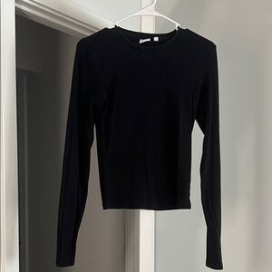 Aritzia Home Stretch Black Longsleeve